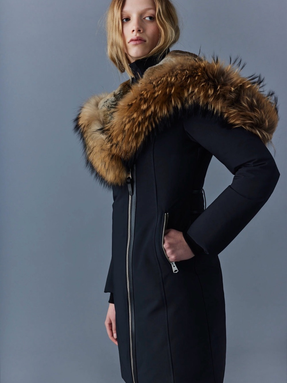 Mackage TRISH Black Down Coat Genuine Fur - Picture 2 of 10
